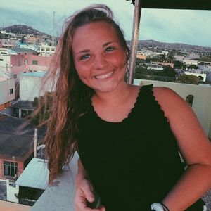 Meet your Posher, Julia